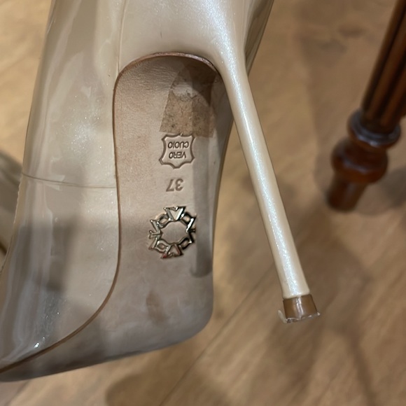 Made in Italy Patent Heels - Picture 4 of 4